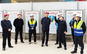 王宏調研檢查項目建設、冬季供暖準備工作